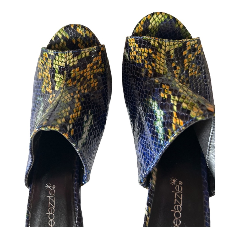 Snake skin slip in heels Shoe Dazzle like new women’s 8.5 heel 4 1/2” - Picture 2 of 8